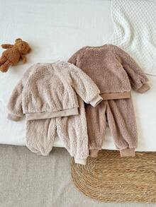 4 件套男婴罗纹针织圆领毛绒趣味 3D 刺绣耳朵插肩袖长袖上衣和裤子时尚休闲服装套装 - 彩色 - 查看 2