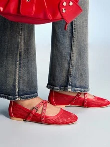 CUCCOO GRLICON 女士时尚黑色网眼透气平底鞋，带金属装饰，红色鞋子适合通勤、聚会、购物和度假 - 紅色 - 查看 5