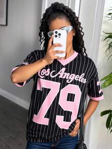 Sparklyn 青少年女孩基本款美式街头休闲运动复古队号条纹V领超大黑色边饰T恤 - 黑色 - 查看 4