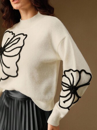 Anewsta Pull en tricot uni décontracté pour femme, brodé de fleurs 3D, fait main, idéal pour l'automne, l'hiver, les occasions élégantes, les loisirs, les occasions formelles, les fêtes, la mode, le Nouvel An, Noël, le travail, l'obtention d'un diplôme ou un mariage.