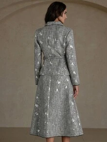 Aveloria Rosie Bộ 2 món áo khoác nữ đi làm đa năng và chân váy suông ôm dáng, chất vải tweed thêu họa tiết bướm sang trọng, thiết kế tinh tế - Đen và trắng - Xem 3