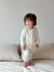 DAZY Baby Girl Solid Color Casual Comfortable Romper - Beige - View 11