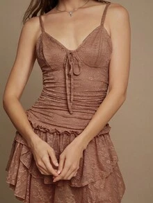 花卉蕾丝 V 领褶饰腰部分层荷叶边无袖迷你连衣裙返校可爱秋季乡村夏季海滩度假装 - 棕色 - 查看 3