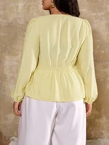 Flirla 女士优雅正式办公室通勤休闲度假下午茶复古教师中东风格纯色中式领纽扣装饰腰部 A 字开叉灯笼袖长袖淡黄色衬衫 - 黃色 - 查看 2