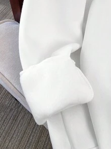 Manfinity Homme Men Fashionable Casual Young Casual Contrast Stripe Deer Silhouette Print Standard Fit Crew Neck Pullover Sweatshirt With Thermal Lined, Suitable For Autumn/Winter, Date, Party, Couples, Family Matching, Great Gift For Boyfriend