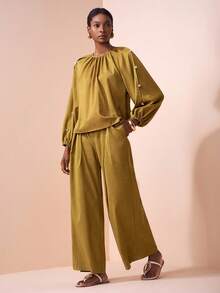 Zivah Blusa de manga larga con botones de perla para uso casual, de vacaciones, cruceros, viajes y trayectos, pantalones de pierna ancha - Caqui - Ver 3