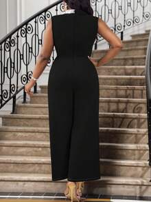 SHEIN Lady 大码女装黑白无袖阔腿连体裤，交叉领口和珍珠装饰，音乐会女装连体裤，适合情人节新年派对的四季 - 銀色 - 查看 2