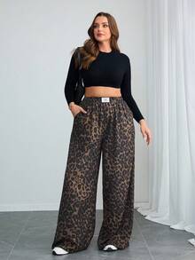 SHEIN Tall CURVE Plus Size Women Leopard Print Letter Applique Pocket Wide Leg Casual Pants Leopard Print Pants Plus Size Leopard Print Pants Wide Leg Leopard Pants Tall Curve Pants Curve Pants,Fall Clothes For Women