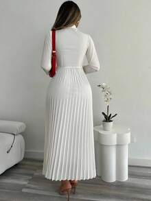 Xyvia 女士优雅束腰褶饰纽扣衬衫裙，适合秋冬季通勤、办公室、婚礼活动 - 米色 - 查看 2