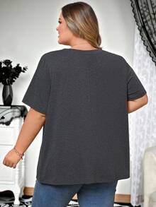 SHEIN CURVE+ Camiseta holgada con gráfico de Halloween de talla grande para otoño/invierno - Blanco - Ver 2