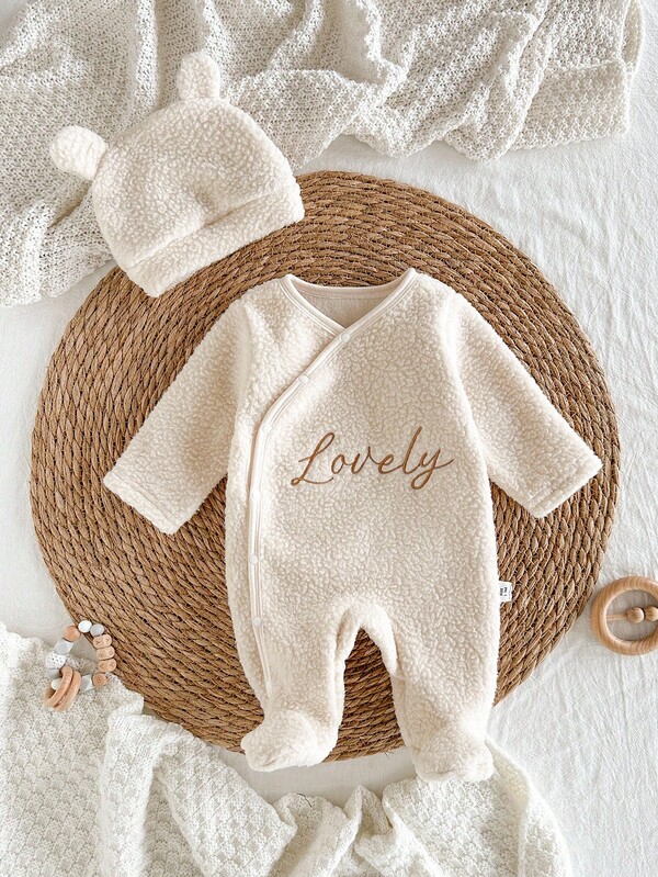 Neugeborenen Baby Outfit, weiche Fleece Nachtwäsche, Jumpsuit mit süßer englischer Stickerei, Langarm Romper mit Füßlingen und niedlichem Bärchen Ohr Hut, 2 Stücke Set, lässige Hauskleidung für Herbst/Winter