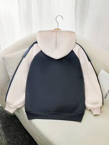 SHEIN Sudadera con capucha de estilo gráfico oversize con mangas raglán de color contrastante para niña preadolescente, estilo casual de calle, versátil para volver a la escuela - Gris - Ver 2