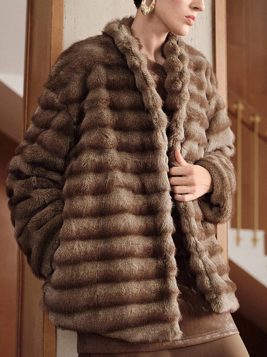 Uhlyne Women's Colorblock Faux Fur Fashion Street Style Fuzzy Jacket - Grey - View 1