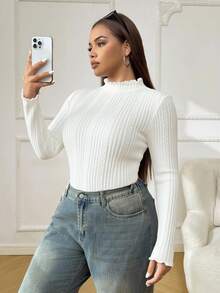 Solflare Camiseta de manga larga con cuello alto blanca versátil y casual para mujer de talla grande