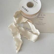 1roll 4cm/2.5cm Pleated Flower Gift Cake Packaging And Decorative Ribbon Wrapping And Decoration Pleated Wavy Silk Ribbon Fabric Ribbon Gift Packaging Rope Flower Art Binding Ribbon Gift Decoration Tie - 杏色 - 查看 3