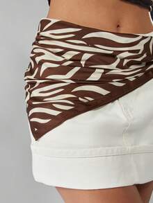 MISSGUIDED 女士 Y2K 头巾围巾方颈丝绸质感斑马纹动物图案头巾发饰复古时尚头巾 - 彩色 - 查看 3