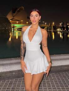 Bearsaez Bộ đồ liền thân bó sát có viền xếp nếp cổ yếm cạp cao co giãn cho nữ - trắng - Xem 3