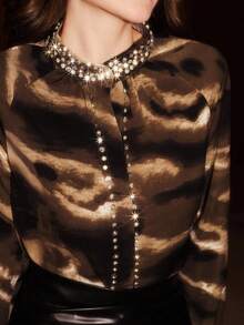 Anewsta 秋季新款现代缀饰渐变色印花女式衬衫 - 棕色 - 查看 7