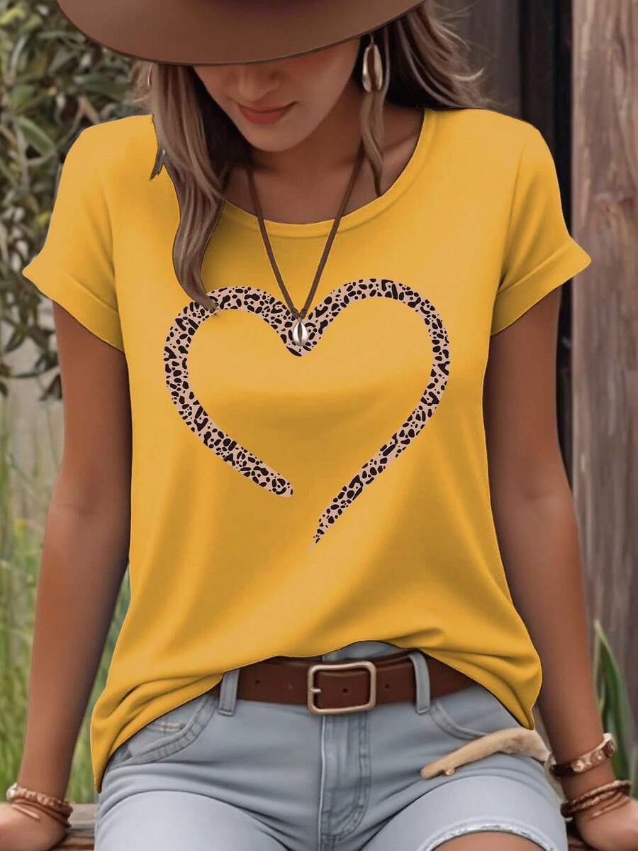 EMERY ROSE Áo thun nữ cổ tròn tay ngắn in họa tiết trái tim cho mùa hè, năm mới, quần áo thun họa tiết cho nữ - Màu Mù tạt vàng - Xem 1