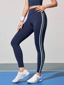 CourtClass New Versatile Summer Sports Running Fitness Yoga Leggings - Blue - View 5