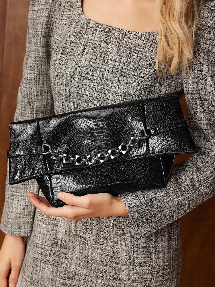 PU LEATHER SNAKESKIN PATTERN CLUTCHES