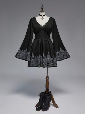 EDITION Abito con maniche a sbuffo con stampa di un castello scuro, adatto per Ognissanti, taglie comode