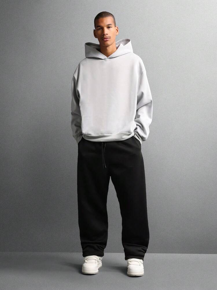 Oversized Hoodie z kieszenią na środku