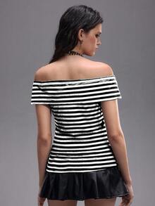 ROMWE EDITION Punk Sexy Y2K Striped Rivet Cross Women's Slim Fit T-Shirt