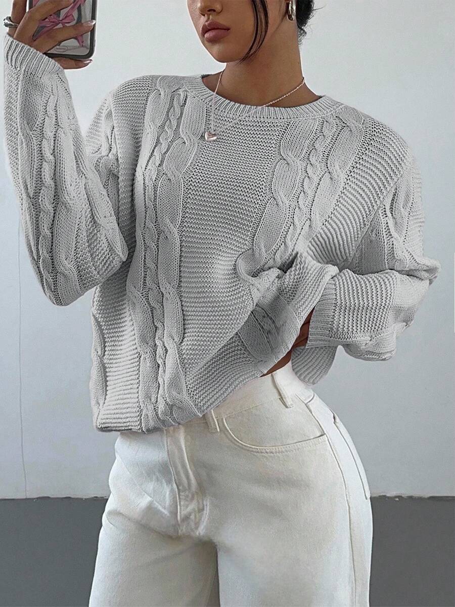 SHEIN Jersey de punto de cuello redondo gris con ajuste holgado, estilo universitario casual minimalista, jersey gris, ropa de mujer, jersey corto, jersey de mujer, jersey gris de manga larga, jersey de otoño e invierno - Gris - Ver 1
