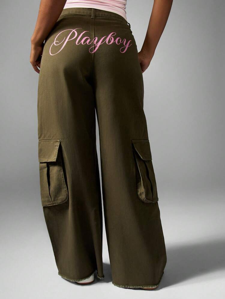 Missguided x Playboy Jean cargo à jambe large avec détails brodés