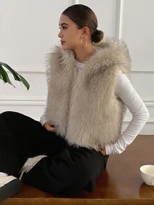 DAZY 女士无袖连帽仿皮草外套，宽松休闲街头风冬季背心女式大衣 - 卡其色 - 查看 5