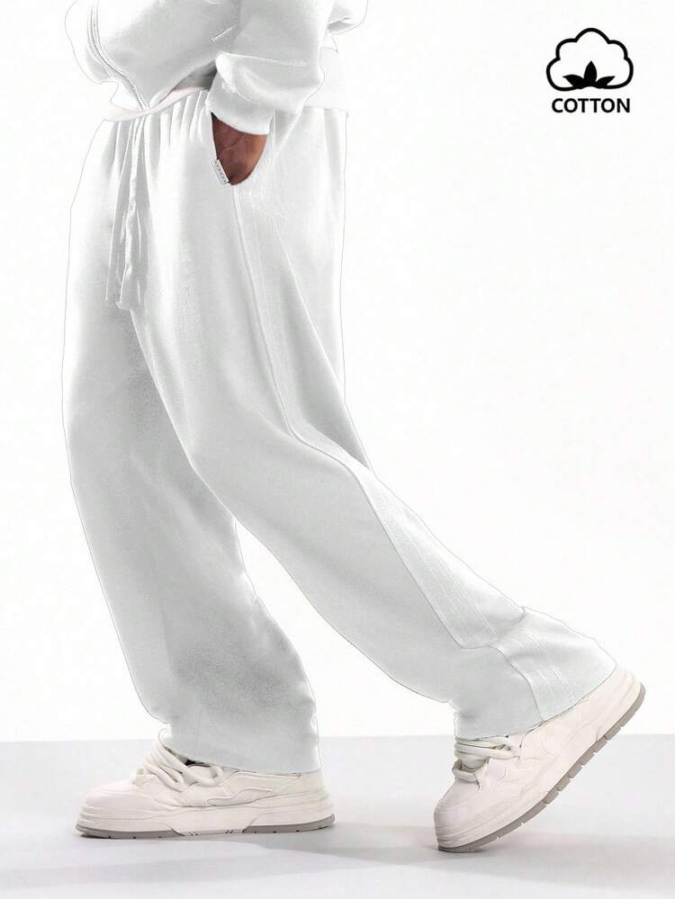 Pantaloni della tuta a gamba larga con coulisse in vita e tasche