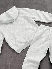 SHEIN Bộ quần áo hoodie và quần ống loe phong cách Y2K đơn giản, giản dị, vẽ tay theo phong cách Hiphop, thể thao đường phố cho bé trai tuổi teen - Nhiều màu - Xem 5