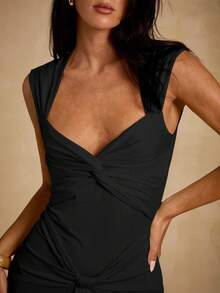 Glamine Elegancka, seksowna, damska sukienka z dekoltem w serek i marszczeniami w jasnożółtym kolorze, idealna na imprezy, na co dzień i do ogrodu