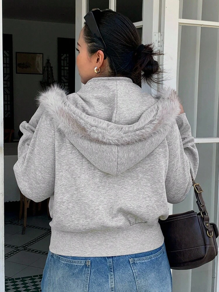 Dazy Plus Embroidered Pattern Hooded Patchwork Faux Fur Collar Cropped Sports Casual Sweatshirt Jacket, Plus Size Women, Spring/Autumn
