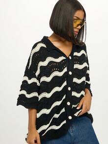 SUMWON WOMEN Cárdigan de ganchillo con patrón de olas, parte superior de punto con botones, estilo holgado y sobresaliente, moda vintage para otoño e invierno, prenda de transición - Negro - Ver 4