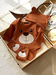 SHEIN Vintaside Kids 3 件套新生男婴棕色印花泰迪熊长袖连体衣，配有同款帽子和袜子，可爱舒适的服装 - 棕色 - 查看 4