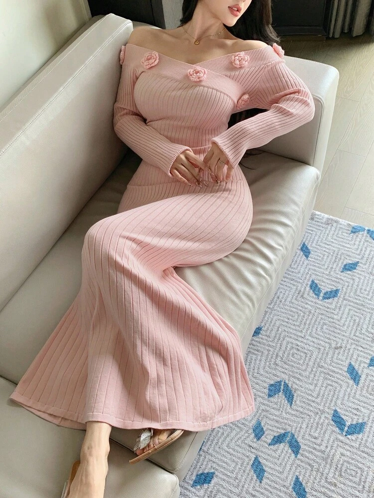 Autumn/Winter Waist-Cinching Bodycon Cocktail Dress, Sexy Off Shoulder Floral Decor Party Gown, Fashion Evening Dress For Wedding, Banquet, Dance Sweater Dress