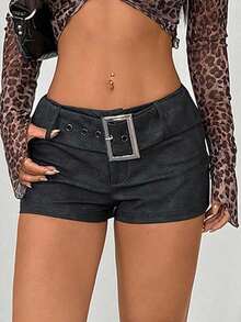 SHEIN PETITE 女士秋季扎染水洗PU迷你短裤，配腰带，复古做旧风格，小码，适合秋季穿着，也可作为万圣节服装，时尚百搭，休闲简约。适合外出、居家、休闲、优雅、通勤等多种场合，高品质升级，个性化定制，适合派对、通勤上班、会见客户等多种场合，尽显老钱风范、老板娘气质、女强人风范，性感迷人。 - 灰色 - 查看 5