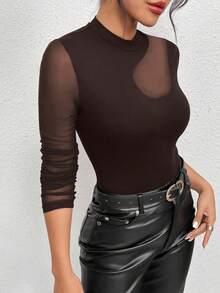 Leighera 时尚通勤纯色网眼拼接修身长袖T恤 - 棕色 - 查看 5