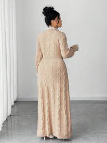 Elenzga Nuevo vestido de punto elegante con cuello redondo, puños con adorno floral y diseño de bajo texturizado para mujer de talla grande - Albaricoque - Ver 2