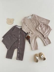 SHEIN 2pcs Baby Boys Striped Fleece Thickened Romper + Hat Set, Round Neck Warm Soft Fabric, Khaki & Coffee Color Korean Style Casual Versatile, Snap Button Design Easy To Wear, Long Sleeve & Pants Bodysuit Suitable For Outdoor In Winter, New Arrival Fall
