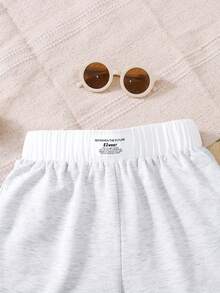 SHEIN Tween Girls' Loose Casual Comfortable Mid-Waist Colorblock Letter Graphic Shorts - Grey - View 4