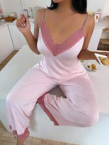 SHEIN 大码女式蕾丝拼布柔软舒适吊带背心和裤子睡衣套装