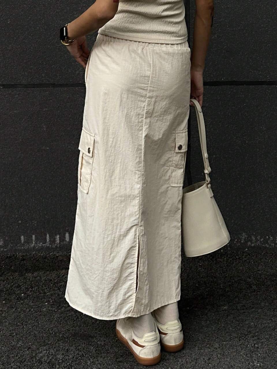 Casual Solid Color Cargo Pocket Elastic Waist Women Skirt