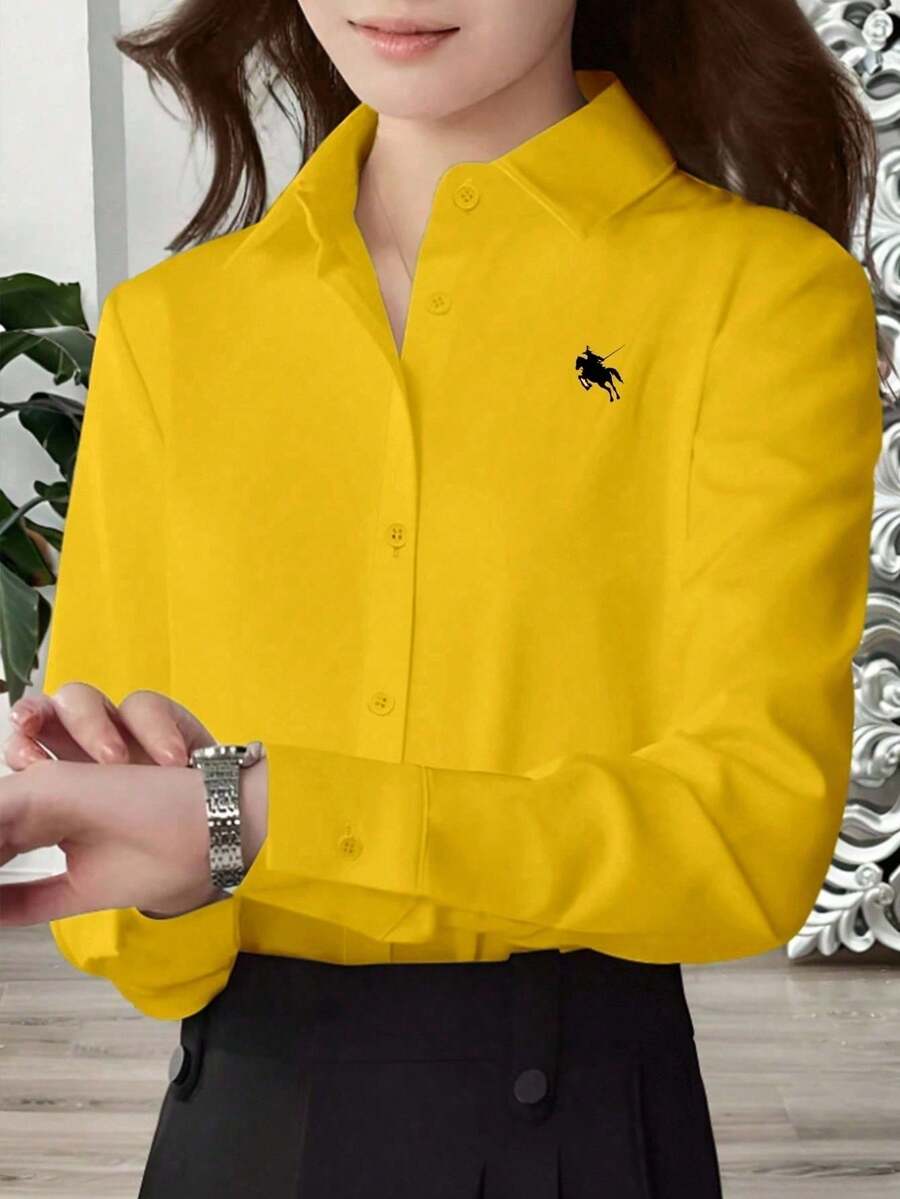 EMERY ROSE 女士休闲骑士图案长袖纽扣衬衫，适合春季、秋季、大学校园等场合穿着。 - 黃色 - 查看 1