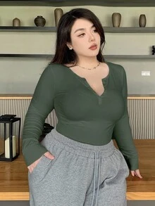 Dazy Plus 大码女式纯色缺口领长袖T恤，秋季服装 - 軍綠色 - 查看 5