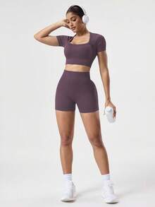 Easithlete 2pcs Set + Regular Fit + Moisture Wicking Fabric/Ribbed + Crew Neck/Basic/Navy Blue + Activewear Set + Seamless/Fitness/Yoga Yoga Shorts Set Seamless Workout Set Bike Shorts Set