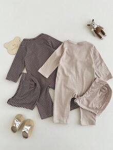 SHEIN 2pcs Baby Boys Striped Fleece Thickened Romper + Hat Set, Round Neck Warm Soft Fabric, Khaki & Coffee Color Korean Style Casual Versatile, Snap Button Design Easy To Wear, Long Sleeve & Pants Bodysuit Suitable For Outdoor In Winter, New Arrival Fall