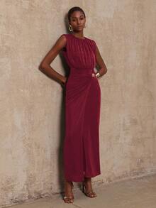 Lumalex VITNOS 秋冬新款高端优雅咖色针织无袖褶皱修身收腰金属扣装饰不对称连衣裙，女秋装，适合演唱会、约会、婚礼、派对、生日 - 酒紅色 - 查看 3